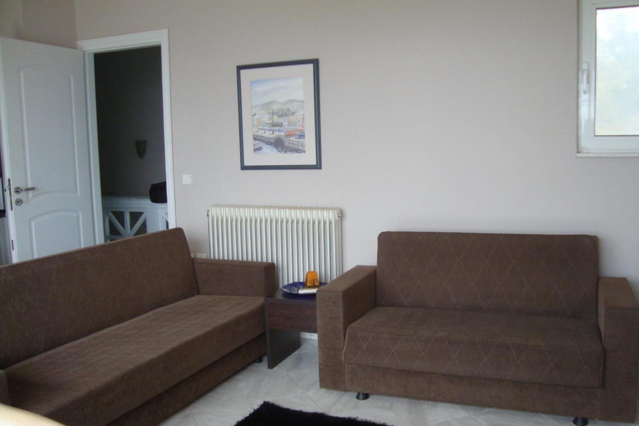 La Casa A Mare Appartement Artemida  Buitenkant foto