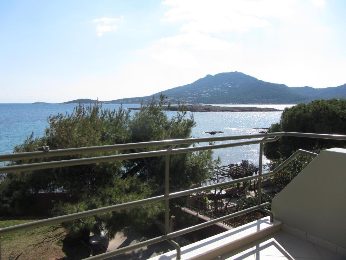 La Casa A Mare Appartement Artemida  Buitenkant foto