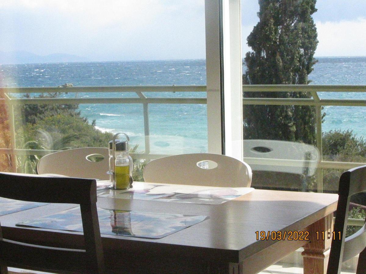La Casa A Mare Appartement Artemida  Buitenkant foto